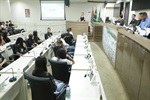 Alunos da Escola Estadual "Professora Dionetti Callegaro Miori" participaram do "Conheça o Legislativo" na tarde desta quarta-feira (8)