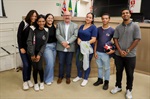 Alunos da Escola Estadual "Professora Maria de Lourdes Silveira Constantino" participaram do "Conheça o Legislativo"