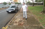 Vereador vai solicitar reparo de calçada