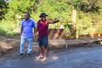 Moradores da Vila Brieda reivindicam saneamento e melhoras estruturais