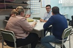 Vereador André Bandeira, durante visita à Escola Estadual Catharina Casale Padovani