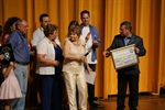Pedro Cruz entrega Voto de Congratulações ao Grupo Aquarela