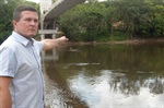 Entregue em maio, Ponte Estaiada tem entulho acumulado