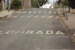 Intervenção é necessária em frente à Escola Municipal João Oriani