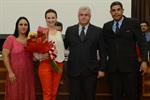 A pastora Rosa Inês acompanha homenagem à esposa de Toninho, a pastora Maria de Lurdes Stefan