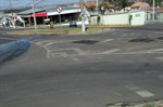 Sinalização de "Pare" no cruzamento estava apagada...