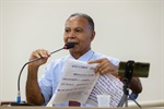 Wilson Trindade em discurso na Tribuna Popular da Câmara na noite desta quinta-feira (6)