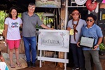 Entrega de titulo de líder comunitário para Marcus Vinicius Rocha Pereira, o Tatu