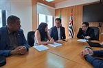 A reunião aconteceu na manhã desta quarta-feira (19), na sede da Fundação para o Desenvolvimento da Educação (FDE)