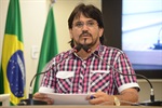Após 3h30 de discussão, Orçamento é aprovado com uma emenda