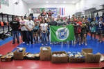Vereador destaca parceria na entrega de alimentos à entidade assistencial