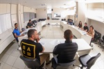 Projeto que trata dos Conselhos de Escola e matéria sobre jornada de servidores municipais receberam pareceres contrários