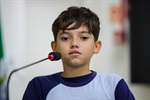 Escola do Legislativo recebe turmas do Colégio Adventista