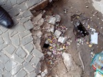 Buraco causa infiltração em edifício