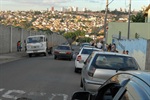 Registro fotográfico de 2010, em frente à Escola Enedina Lourenço Vieira