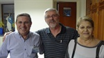 Pedro Cruz, o padre Marco Biaggi e a chefe de gabinete Darcy Libardi
