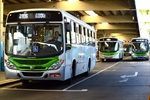 Mães que têm filhos matriculados no Sesi reclamam da falta de ônibus