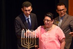 Pastor Jessé Sobral e, a ex-vereadora Laurisa Cortelazzi e, o mestre de cerimônia Marcelo Oliveira