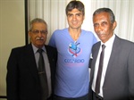 Capitão Gomes ao lado do provedor da Santa Casa, Adilson Zampieri, e do presidente da Câmara, João Manoel dos Santos