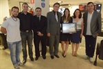 Familiares acompanharam entrega de homenagem na sala da presidência