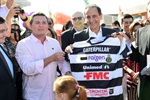 Homenageado ganhou uma camiseta do XV de Novembro