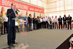 José Longatto explicando a homenagem