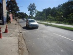 Sem altura suficiente, lombada perde utilidade na avenida