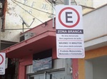 Comerciantes agora contam com espaço para carga e descarga de produtos