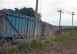 Local é passagem de caminhões de grande porte
