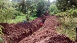 Kawai vistoria obras de canalização de esgoto no bairo Glebas Califórnia