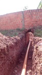 Kawai vistoria obras de canalização de esgoto no bairo Glebas Califórnia