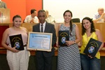 Trabalhos que ficaram entre a quarta e a décima colocações também receberam certificados da Câmara