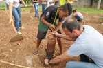 Plantio de mudas no Parque Piracicaba