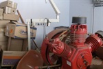 Compressor está instalado em porão