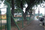 Centro de Lazer: troca de alambrado externo