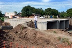 Obra da ponte do Córrego das Ondas 