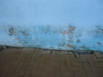 Banheiros da Rua do Porto estão deteriorados
