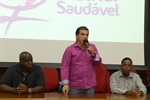 Vereador Paiva saudando os presentes