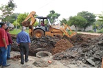 Parlamentar esteve no bairro para acompanhar o andamento das obras