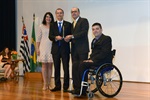 André Bandeira concede título Piracicabanus Praeclarus à Bortoletto