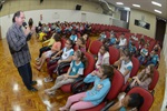 Evento no salão nobre recebeu alunos da Emef Escola João Otávio de Mello Ferracciu