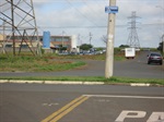 Ponto de ônibus localizado na avenida Luiz Pereira Leite 