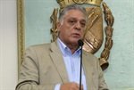 O prefeito Gabriel Ferrato em discurso durante a cerimônia