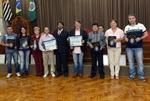 Homenagem a Família Veneno