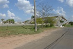 Paralela à SP-308, avenida Roma precisa de sinalização e lombadas
