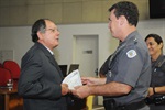 José Aparecido Longatto recebe homenagem na solenidade do Policial do Mês
