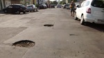 Buracos  na avenida João Teodoro
