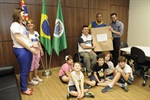 Bandeira e Erler recebem alunos do Colégio Anglo Cidade Alta