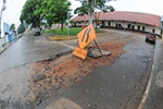 Dirceu Alves ouve clamor popular contra paralização de obras
