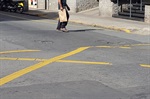 Fotos mostram asfalto precisando de reparos